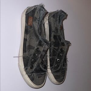 Womens Camo Slip-On Sneakers